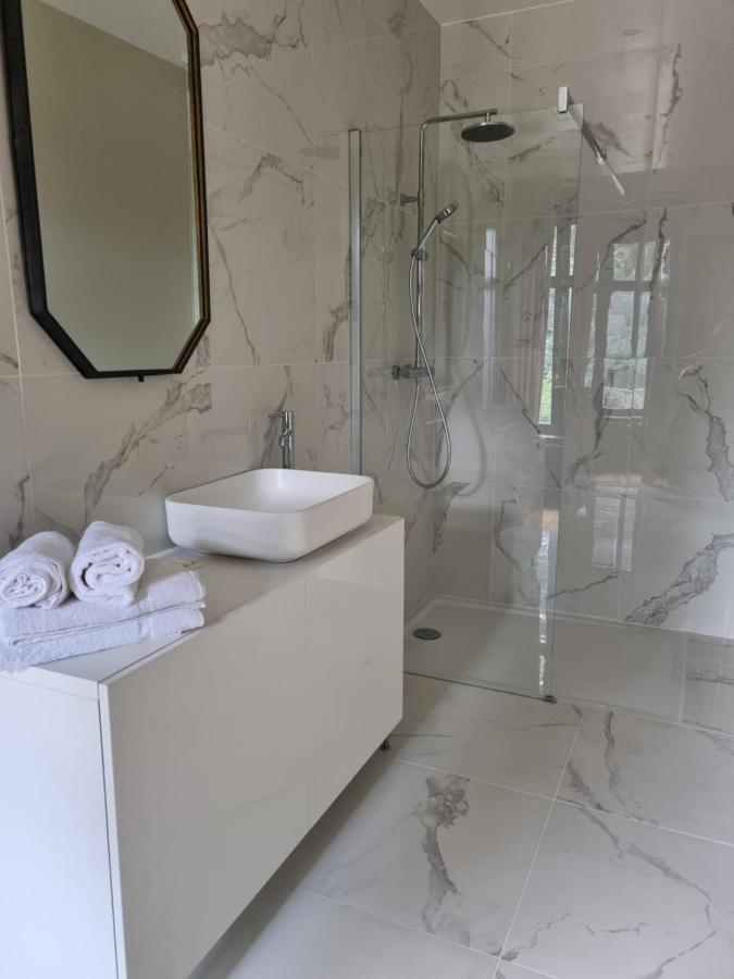 Villa Mura Gite Luxe Avec Piscine Et Spa Campagne Et Grand Air Nouvelle Aquitaine Correze Нёвик Экстерьер фото